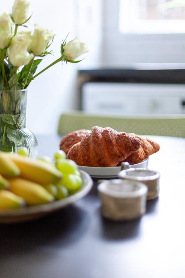 Arte Stays - 3-Bedroom Bright House London, Haggerston, Garden, Parking, 8 Min Walk To Haggerston Station, Weekly Or Monthly Stays, Serviced Accommodation - 7 Guests Екстериор снимка